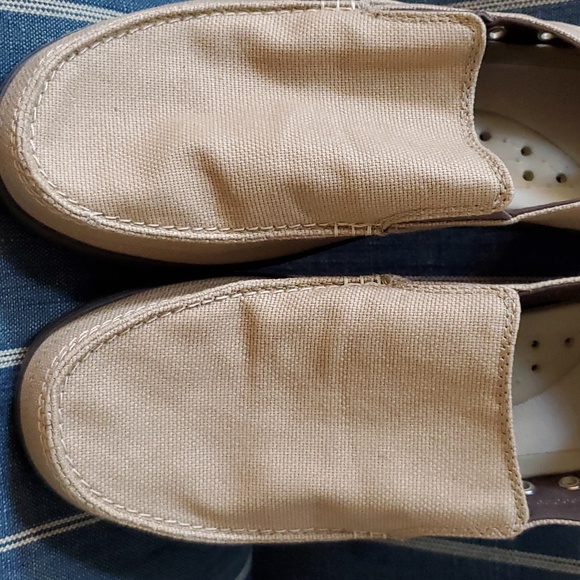 Crocs Walu Shoes Men's Size 11 Khaki Tan Brown Canvas Loafer Slip On - Picture 3 of 9